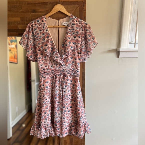 Reiss Flutter Sleeve Floral Spring or Easter Dress - Picture 2 of 5